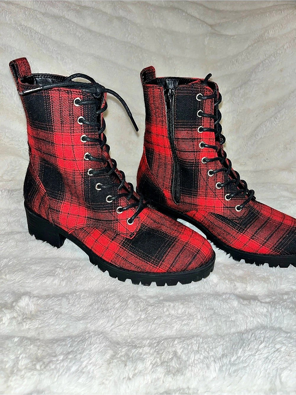 True Craft Women's Red Plaid Combat Boots Like New